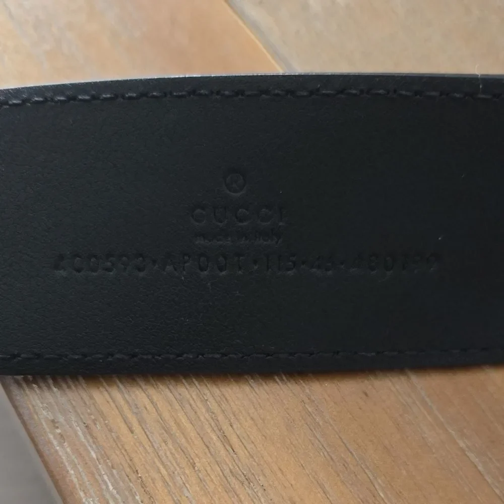 AUTHENTIC Gucci Black Belt with Gold GG Buckle 115/46